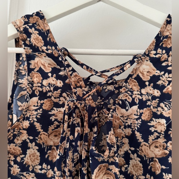 Blouse sans manches fleurie - Picture 3 of 4